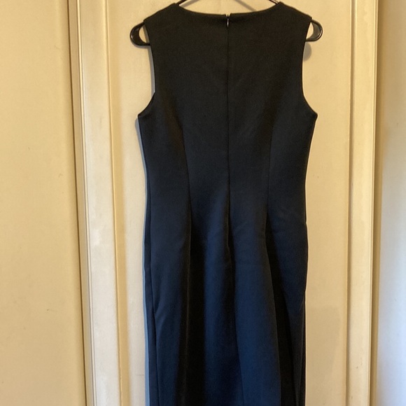 T Tahari Colorblock Studded Dress Black White  Size Small NEW - Picture 5 of 5